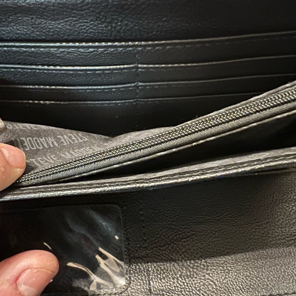 Steve Madden Wristlet  Pink - Picture 7 of 7